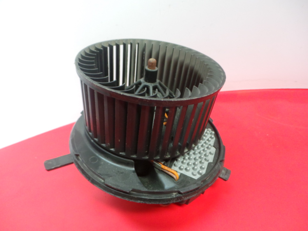 Moteur de chauffage VOLKSWAGEN Scirocco (137, 138) Imagem-1