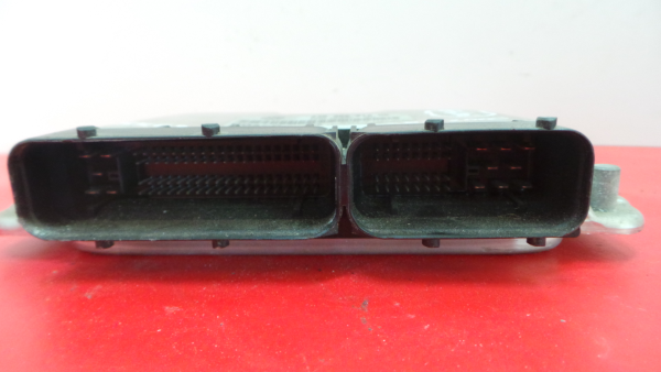 Centralina motor / ECU SKODA Fabia I Hatchback (6Y2) Imagem-1