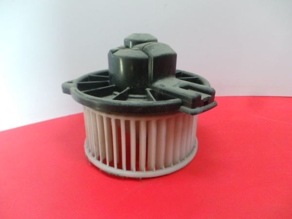 Ventola riscaldamento / Ventilatore abitacolo MITSUBISHI Colt V (CJ_, CP_)