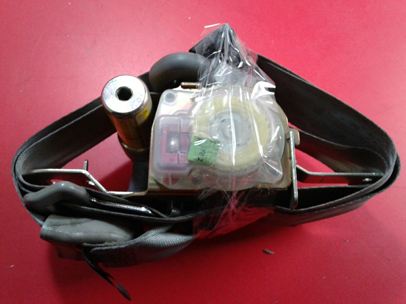 Cintura Pretensionatore anteriore destra KIA Sorento I (JC) Imagem-1