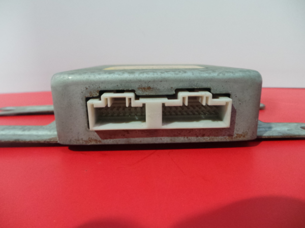 Pulsante / interruttore elettromeccanico KIA Carnival I (UP) Imagem-1