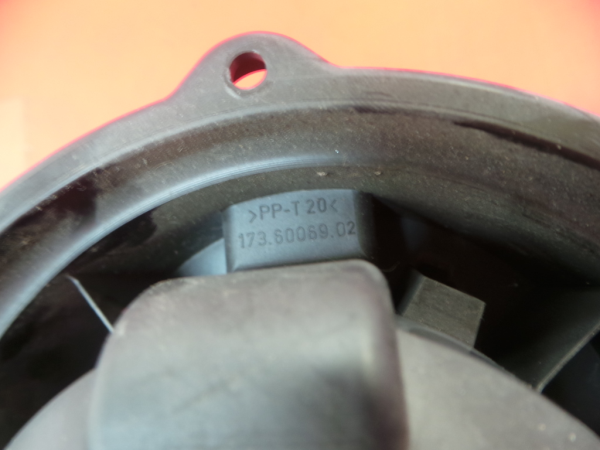 Moteur de chauffage MITSUBISHI Colt VI (Z3_A, Z2_A) Imagem-4