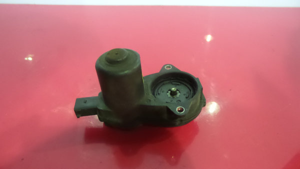 Pinça travão / maxila de travão trás esquerda AUDI A4 (8K2, B8)