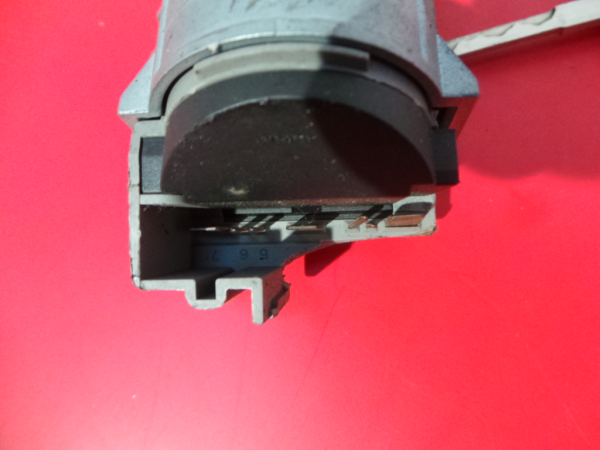 Ignition barrel FORD Focus II (DA_) Imagem-2