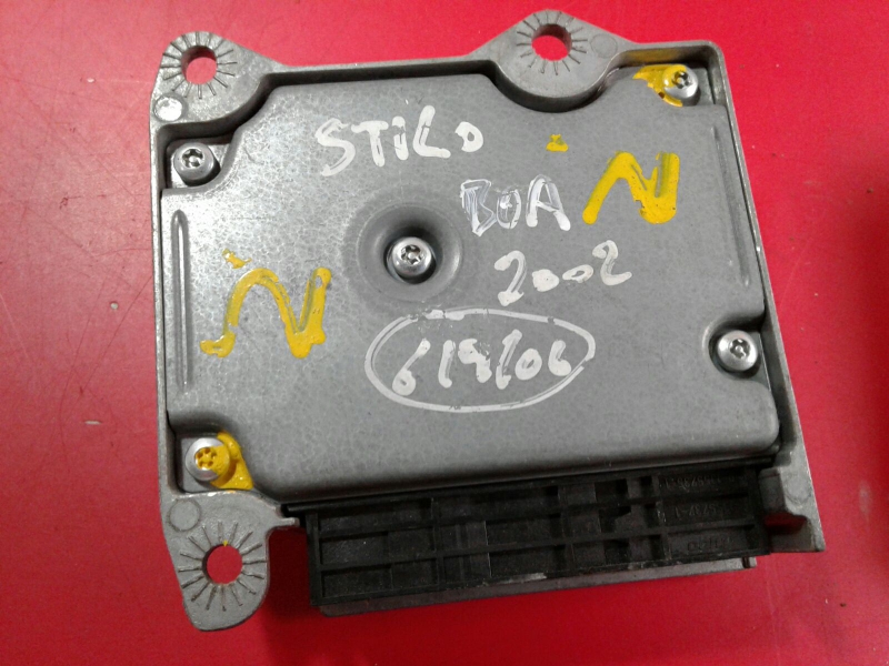 Calculateur  airbag FIAT Stilo (192_) Imagem-1