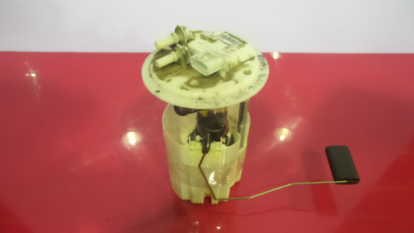 Pompe à carburant RENAULT Scénic III (JZ0/1_)