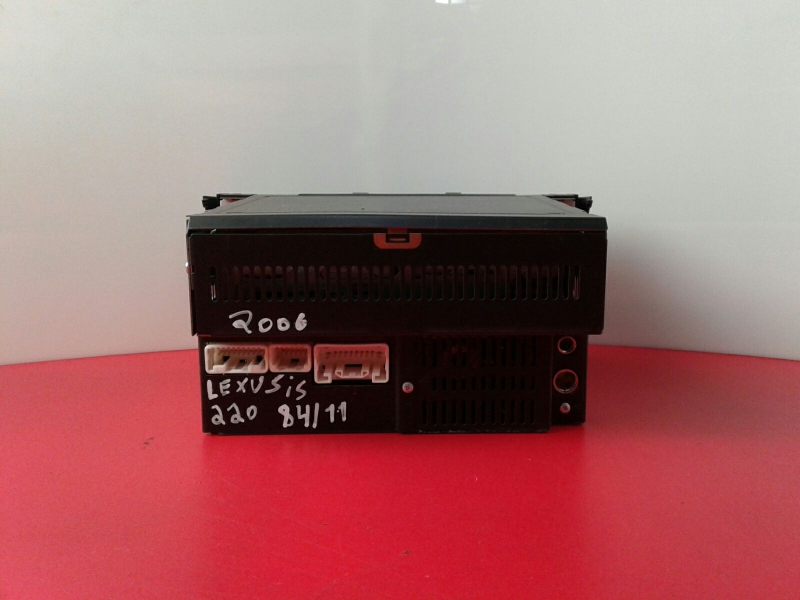 Rádio / auto-rádio LEXUS IS II (GSE2_, ALE2_, USE2_) Imagem-1