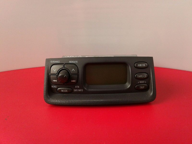 Autoradio TOYOTA Yaris Verso (_P2_) Imagem-0
