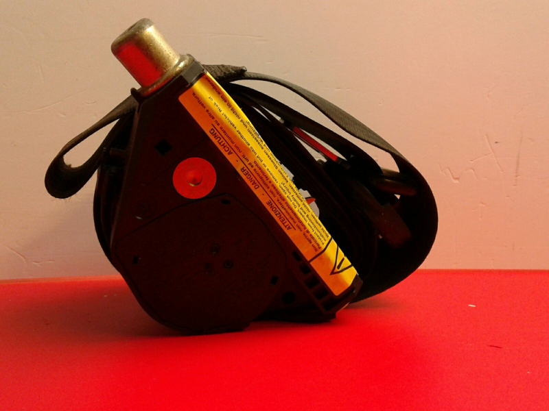 Prétensionneur de ceinture avant gauche FIAT Stilo (192_) Imagem-1