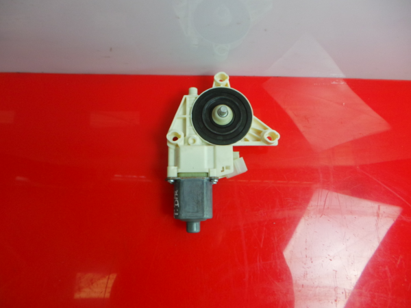 Motor vidro trás direito MERCEDES-BENZ Classe S (W222, V222, X222)