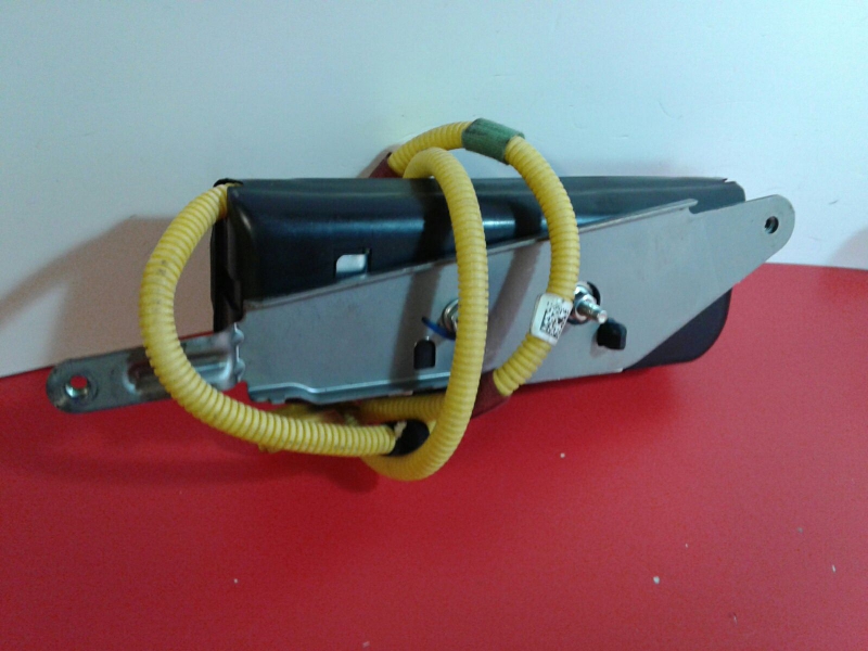 Left Seat Airbag HONDA Civic VIII Hatchback (FN_, FK_) Imagem-1