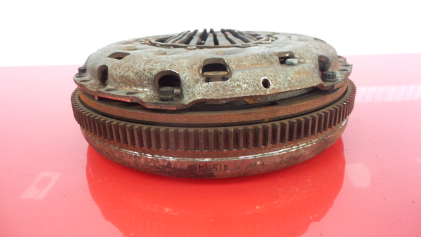 Volante motor VOLKSWAGEN Golf V Variant (1K5) Imagem-1