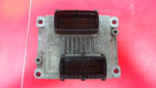 Calculateur /  Unité de contrôle moteur FIAT Punto (188_)