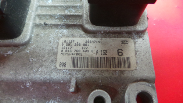 Centralina motore / ECU FIAT Punto (188_) Imagem-1