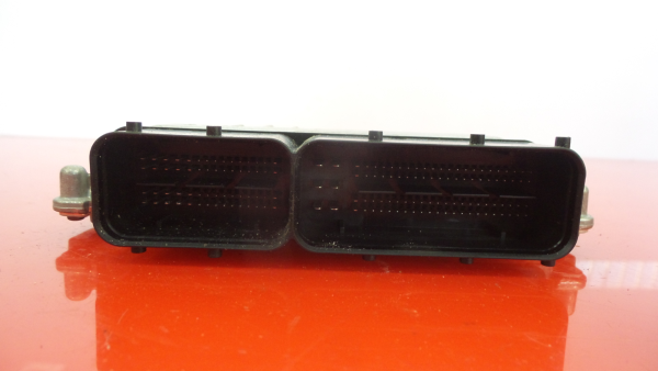 Centralina motor / ECU VOLKSWAGEN Golf VII Variant (BA5, BV5) Imagem-1