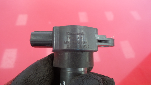 Bobine d'allumage MITSUBISHI Colt VI (Z3_A, Z2_A) Imagem-2
