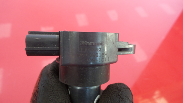 Bobine d'allumage MITSUBISHI Colt VI (Z3_A, Z2_A) Imagem-2