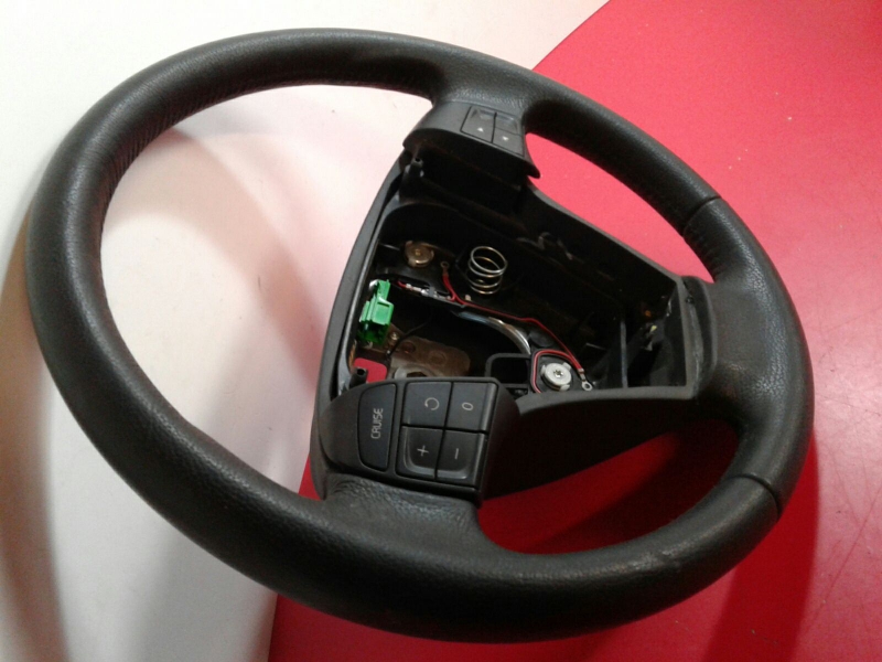 Volant de direction VOLVO V50 (MW) Imagem-4