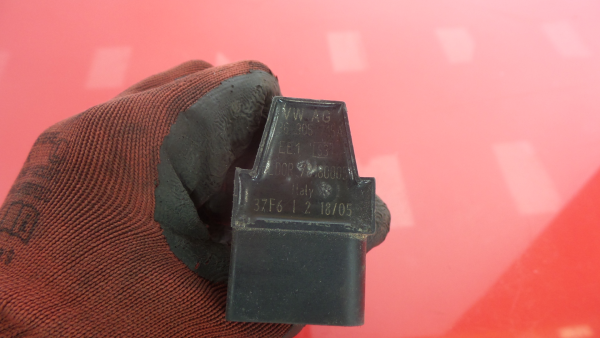 Bobina de ignição SKODA Octavia II Hatchback (1Z3) Imagem-3