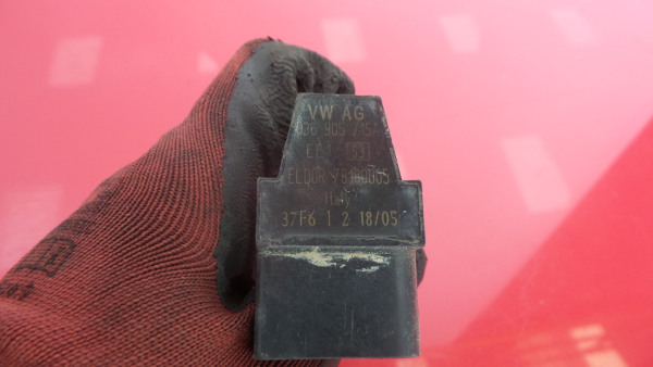 Bobina de ignição SKODA Octavia II Hatchback (1Z3) Imagem-3