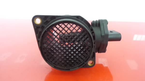 Mass Air Flow Sensor (MAF) AUDI TT (8N3) Imagem-3