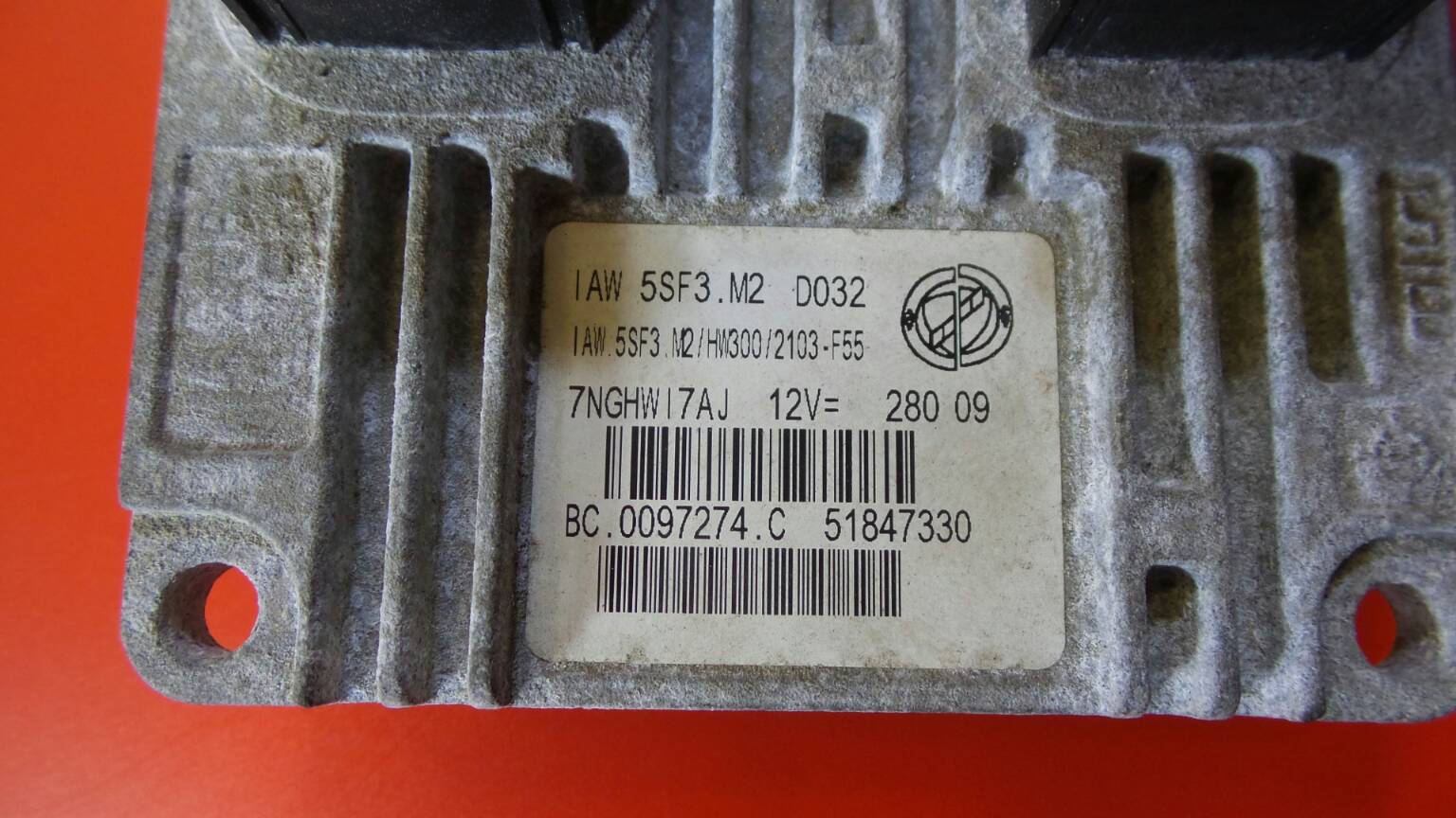 Calculateur /  Unité de contrôle moteur FIAT Grande Punto (199_) Imagem-1