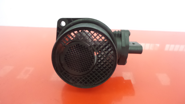 Débitmètre d'air massique (MAF) MITSUBISHI Lancer VIII Sportback (CX_A) Imagem-3