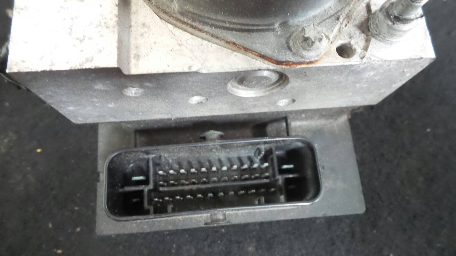 ABS AUDI A4 (8EC, B7) Imagem-1