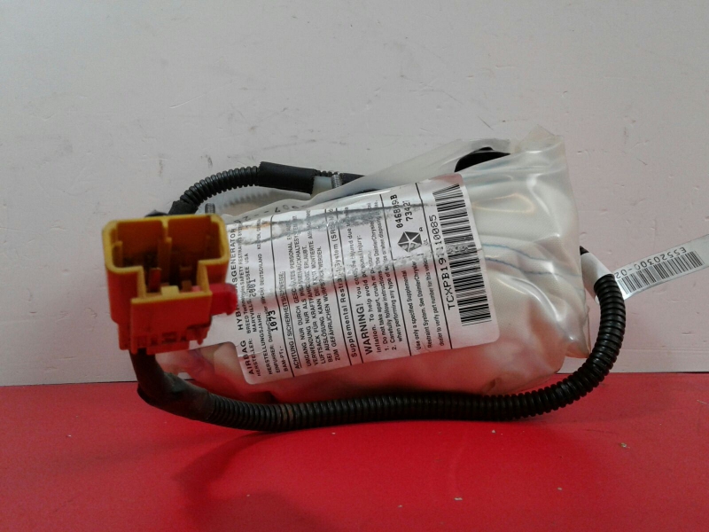 Airbag banco direito CHRYSLER Voyager IV (RG, RS) Imagem-1