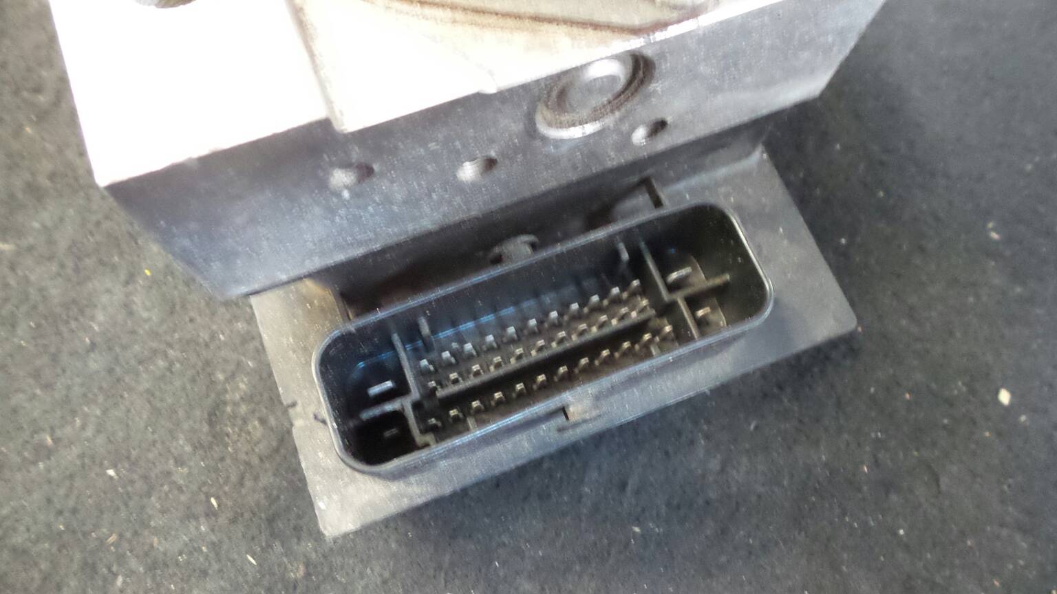 ABS AUDI A4 (8EC, B7) Imagem-1