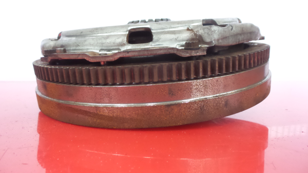 Volante motor VOLKSWAGEN Golf VII (5G1, BQ1, BE1, BE2) Imagem-1