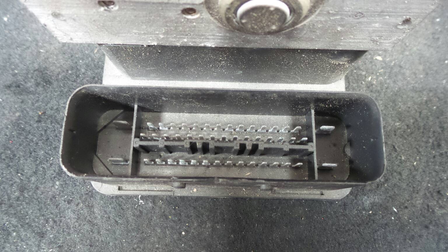 ABS VOLKSWAGEN Golf IV (1J1)