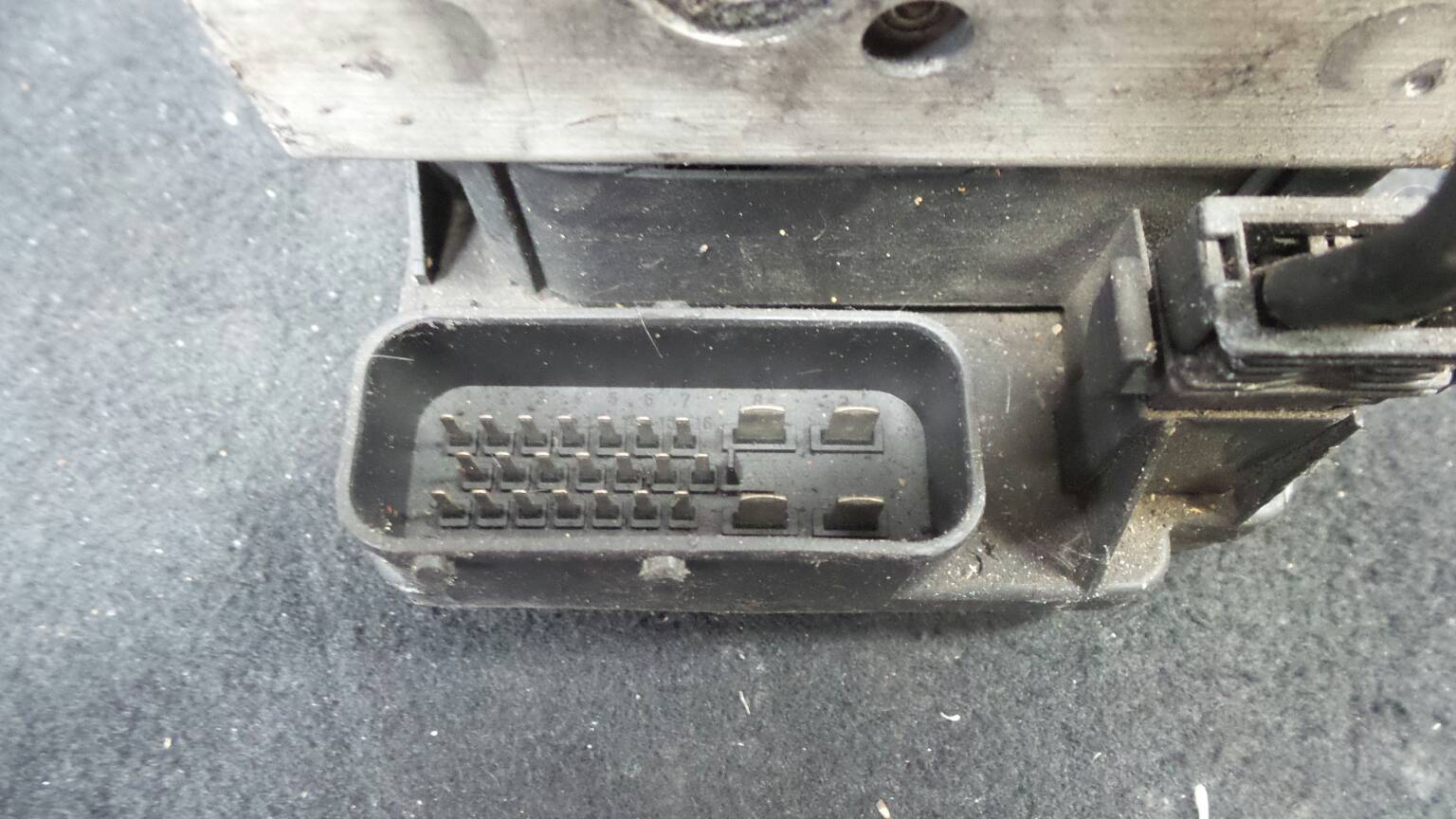 ABS VOLKSWAGEN Golf IV (1J1) Imagem-1