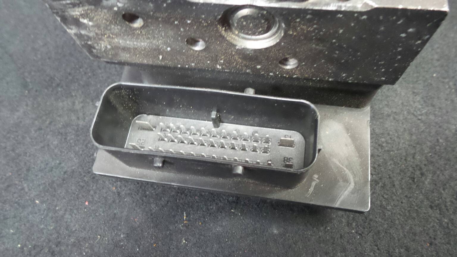 ABS BMW 5 (E60) Imagem-1