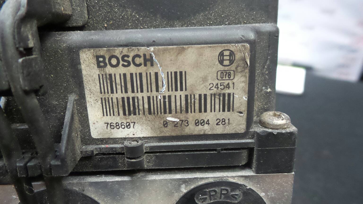 ABS VOLKSWAGEN Passat (3B2) Imagem-2