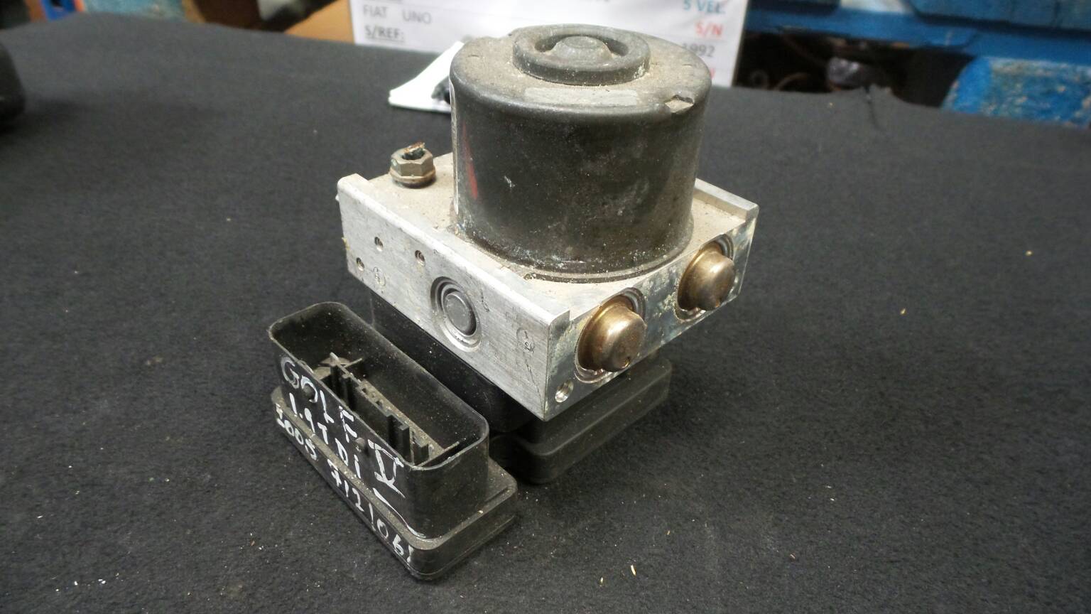 ABS VOLKSWAGEN Golf V (1K1)