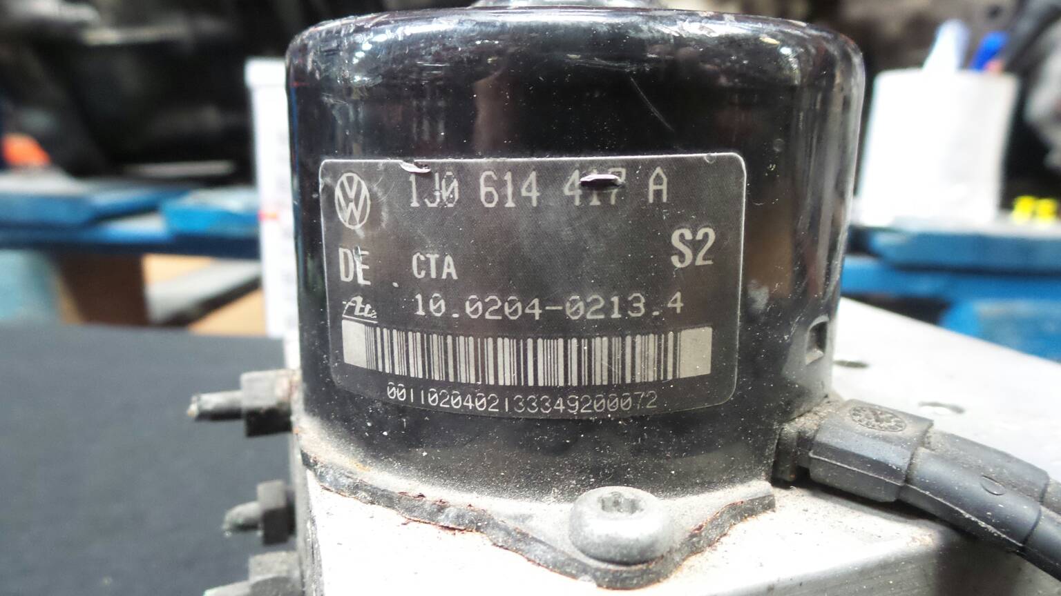 ABS VOLKSWAGEN Golf IV (1J1) Imagem-1