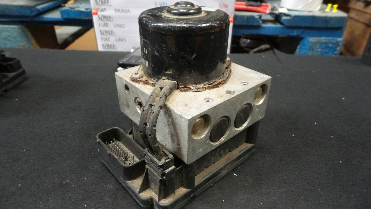 ABS VOLKSWAGEN Golf IV (1J1)