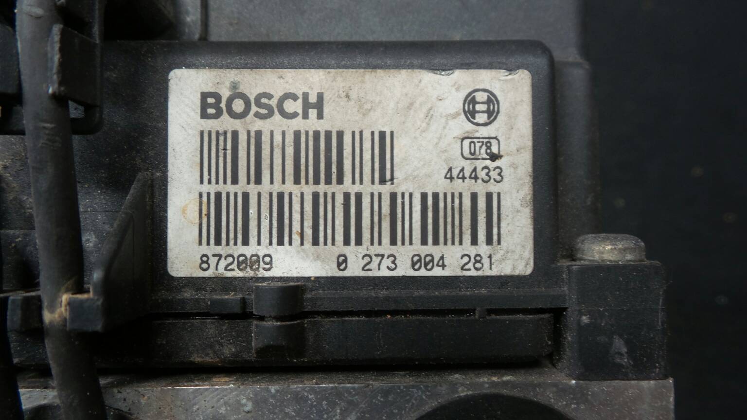 ABS VOLKSWAGEN Passat (3B2) Imagem-2