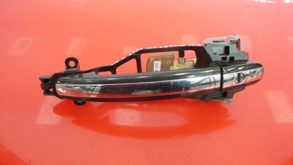 Poignée de porte avant gauche VOLKSWAGEN Phaeton (3D)