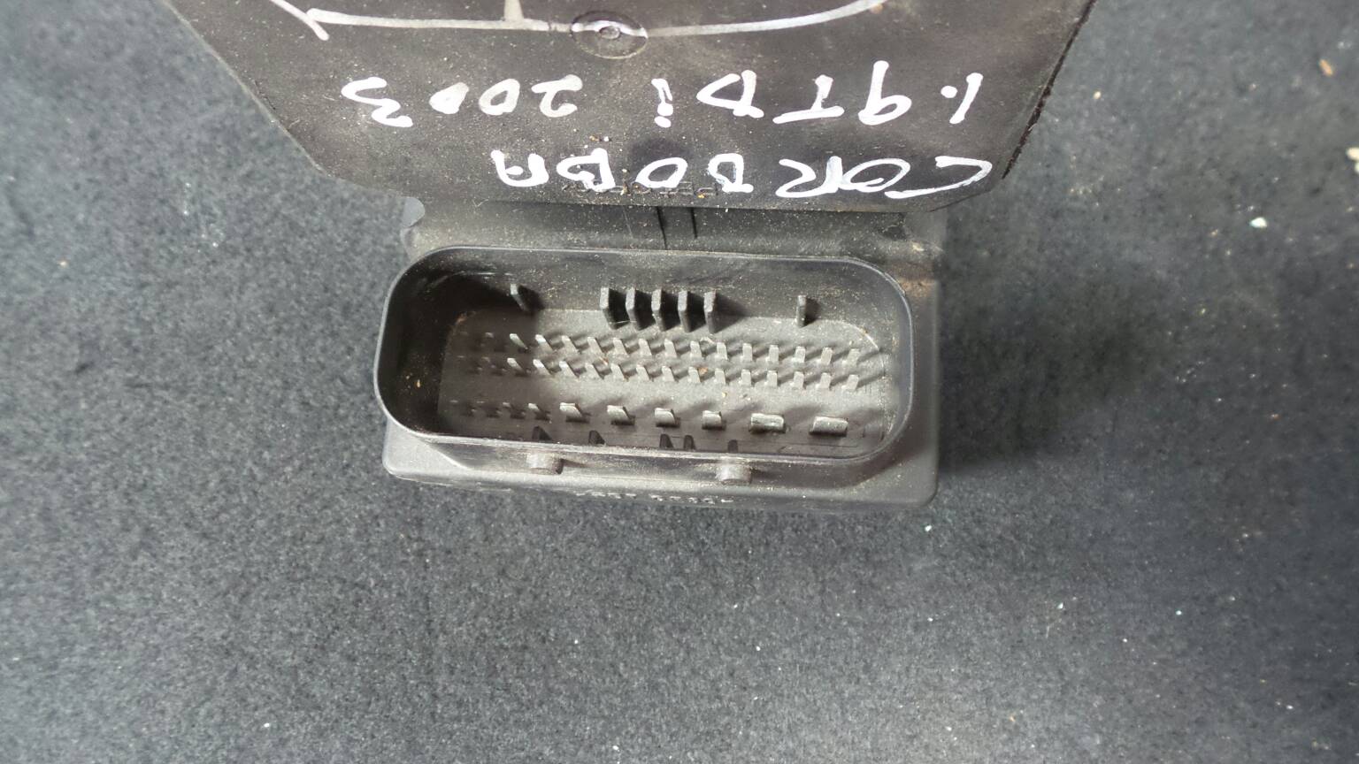 ABS SEAT Cordoba (6L2) Imagem-1