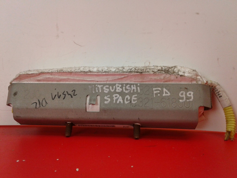 Airbag  Droite MITSUBISHI Space Star Combi (DG_A)