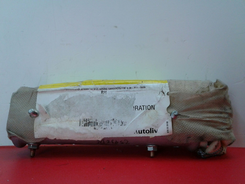 Airbag  Droite MITSUBISHI Carisma Hatchback (DA_) Imagem-1