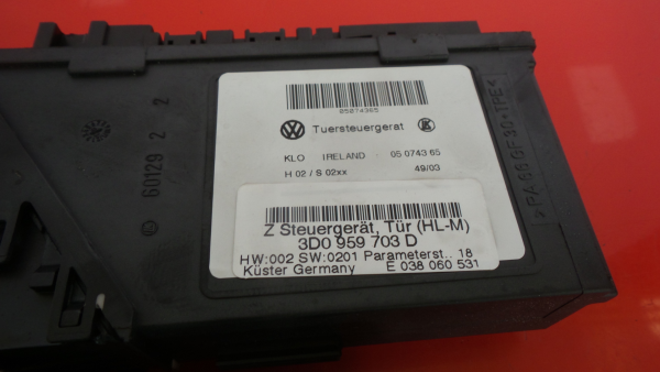 Moteur lève-vitre arrière gauche VOLKSWAGEN Phaeton (3D) Imagem-3