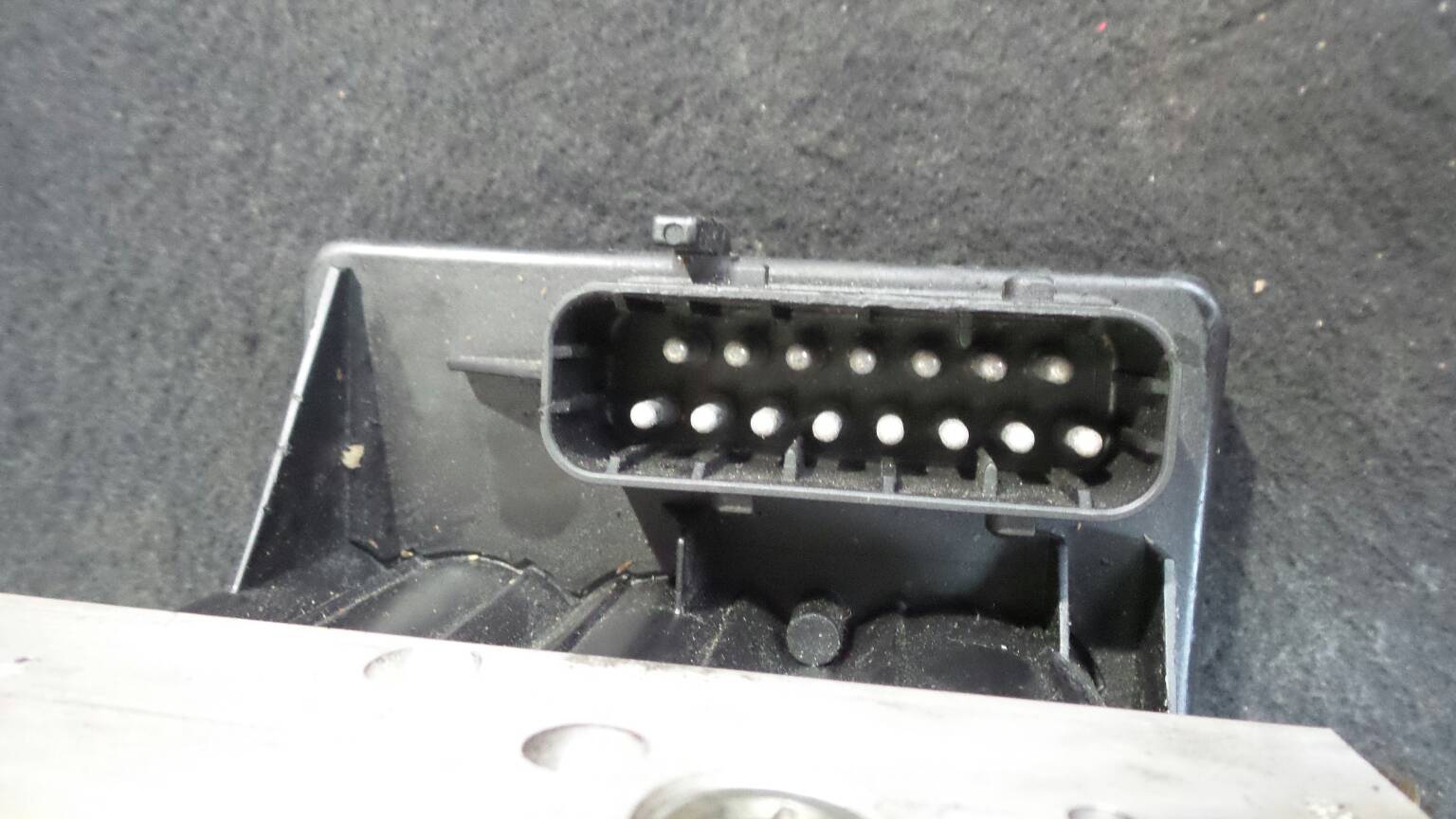 ABS MERCEDES-BENZ Classe C (W202) Imagem-2