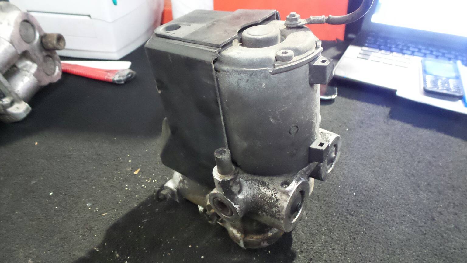 ABS MERCEDES-BENZ Classe E (W124) Imagem-1