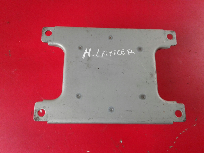 Calculateur  airbag MITSUBISHI Lancer IV Hatchback (C6_A, C7_A) Imagem-1