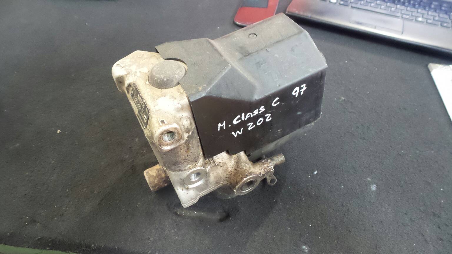 ABS MERCEDES-BENZ Classe C (W202)