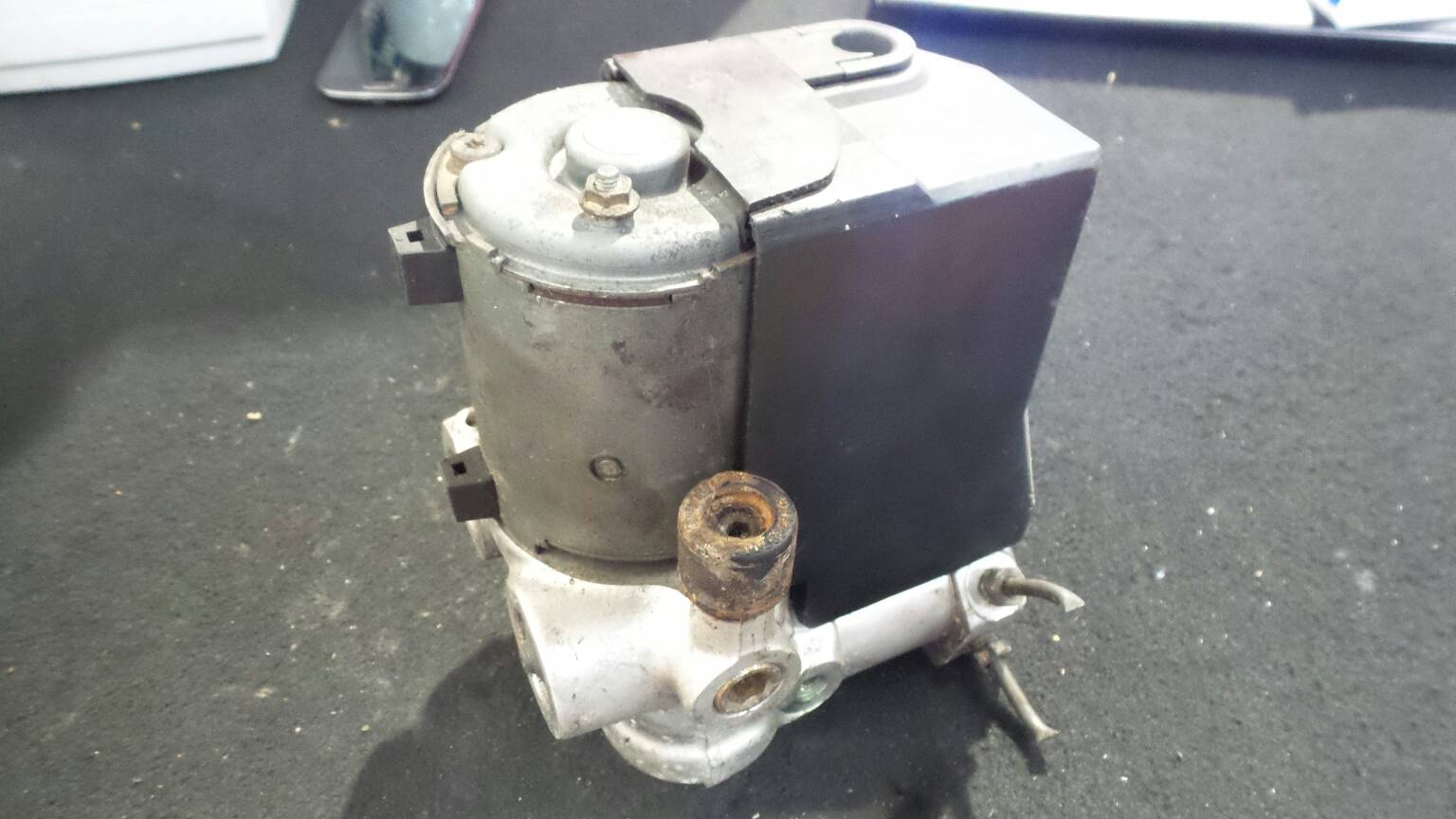 ABS MERCEDES-BENZ Classe C (W202) Imagem-1