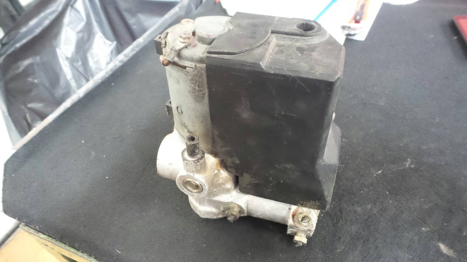 ABS MERCEDES-BENZ Classe C (W202) Imagem-1